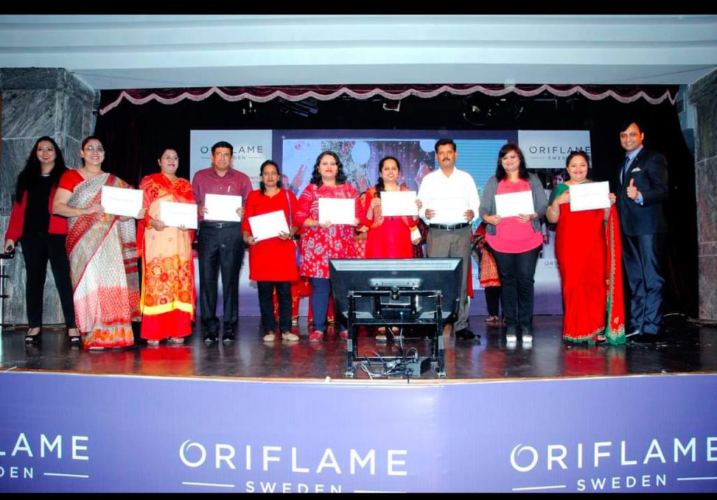 oriflame business model